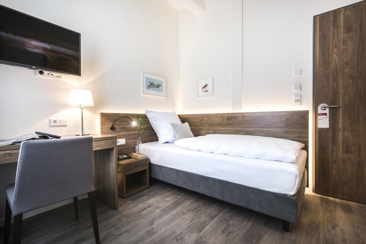 Alexianer Hotel Am Wasserturm มึนสเทอร์ ภายนอก รูปภาพ